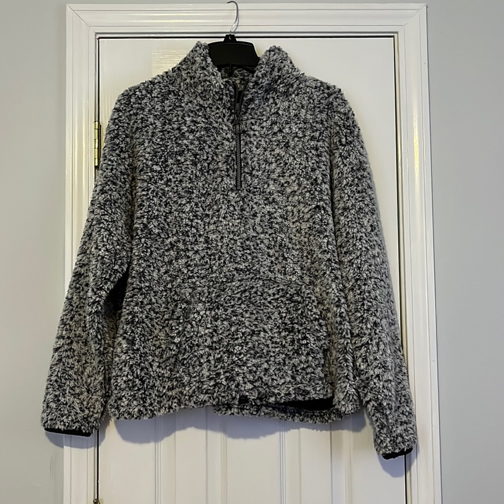 Womens Sherpa pullover